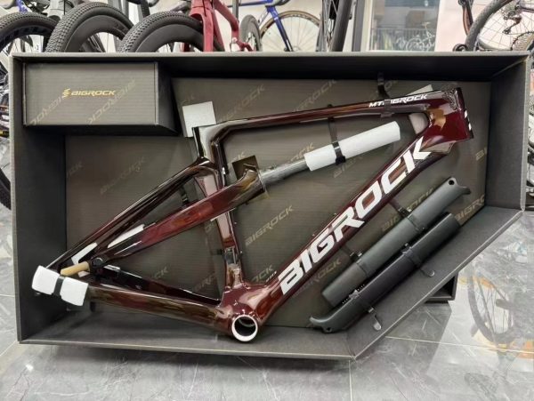 BIGROCK Highway Bicycle Frame with Full Inner Cable, Disc Brake, Pneumatic Carbon  Highway Wind Breaking Frame